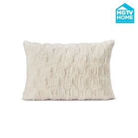 HGTV Art Deco Brushed Faux Fur Pillow Snowbound 14 x 20 inches HGTV Art Deco Brushed Faux Fur Pillow Snowbound 14 x 20 inches
